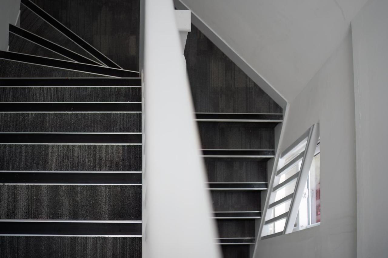 Livestay-Modern & Stylish Apartments In Дідкот Екстер'єр фото
